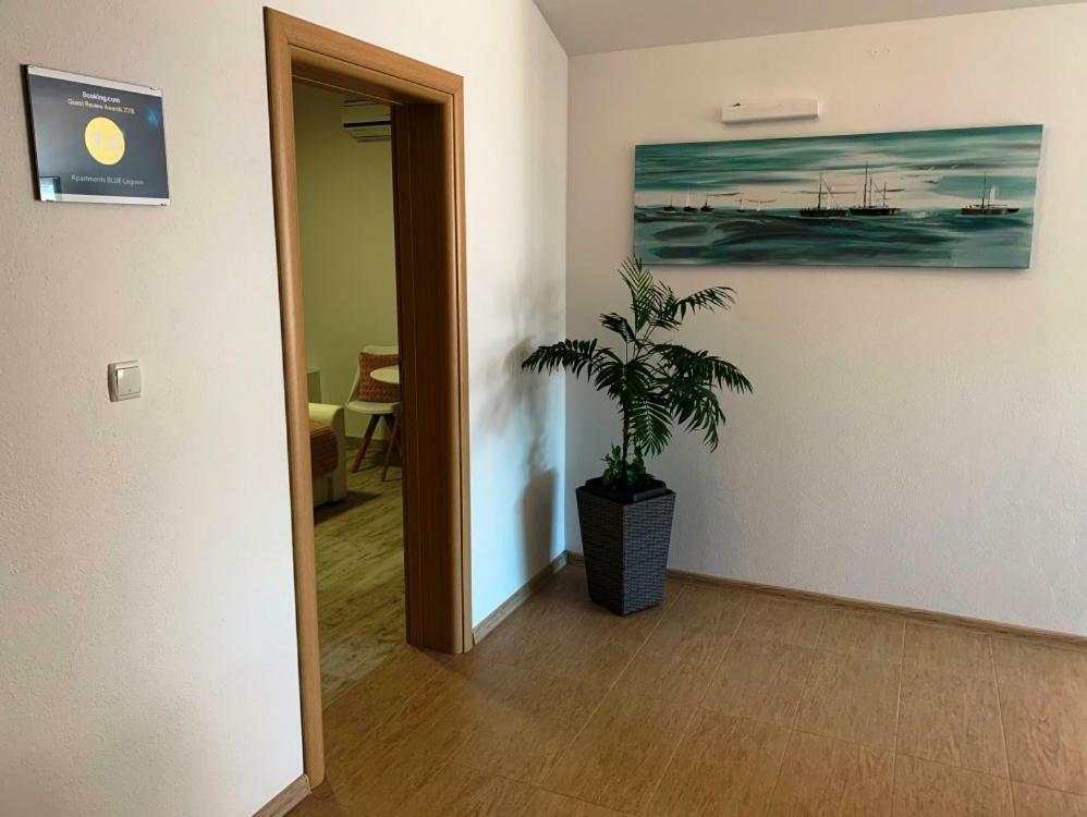 Apartments Blue Lagoon 特罗吉尔 外观 照片